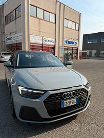 AUDI A1 SPORTBACK  1.0 TFSI TRONIC AUTOMATICA