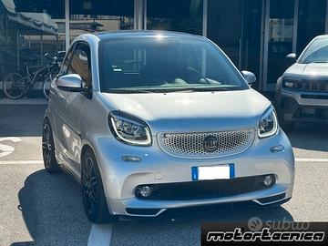 Smart ForTwo BRABUS 0.9 Turbo twinamic ITALIANA FU