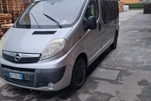 opel vivaro 9 posti