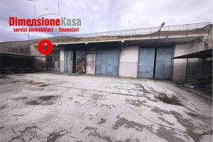 Immobile di 950 m² con 4 locali a San Felice a Can