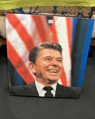 Libro Commemorativo su Ronald Reagan
