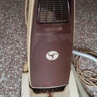 BATTITAPPETO-ASPIRAPOLVERE  ( hoover)