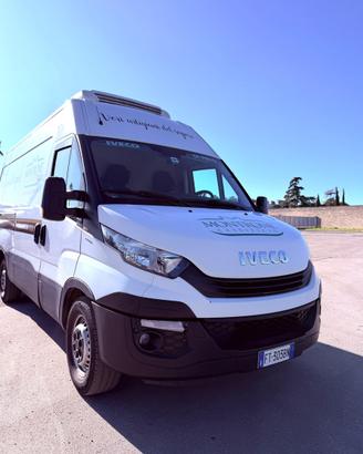 Furgone Frigo Iveco Daily 35S16 frigorifero