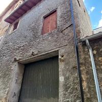 Struttura ubicata centro storico di Rosciolo dei M