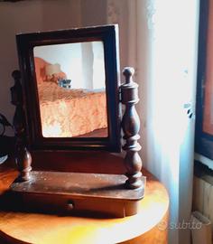 specchio antico da appoggio