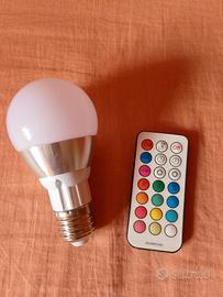 Lampadina Multicolore con Telecomando 
