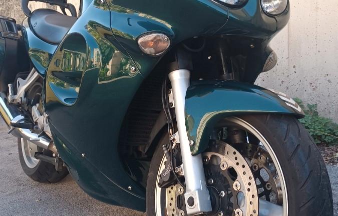 Triumph 955i - 2002 ASI leggi tutto