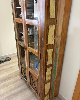 Vetrina in legno