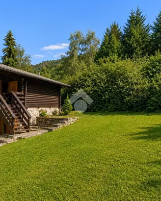 VILLA SINGOLA A SAN ZENO DI MONTAGNA