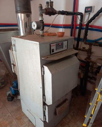 Caldaia  a nocciolino