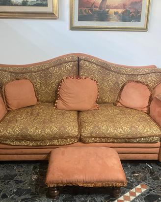 Divano classico stile barocco/veneziano con pouf
