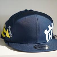 Cappellino con Visiera Piatta Moto Husqvarna Team 