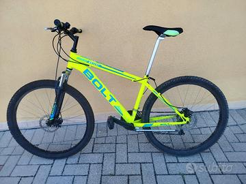 Mountain bike gialla
