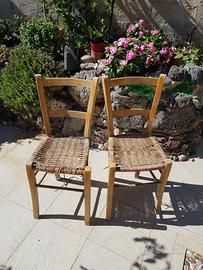 Coppia di sedie vintage in legno artigianato sardo