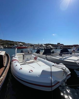 Gommone Nautica Led GS 680