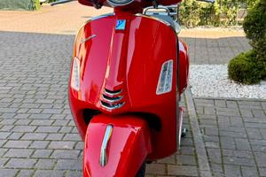 Vespa GTS300 Super HPE