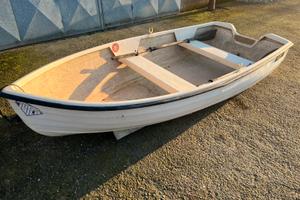 Barca in vetroresina gobbi