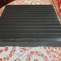 Contenitore per musicassette a 66 posti