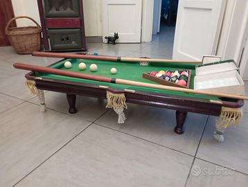 Biliardo da tavolo in legno vintage