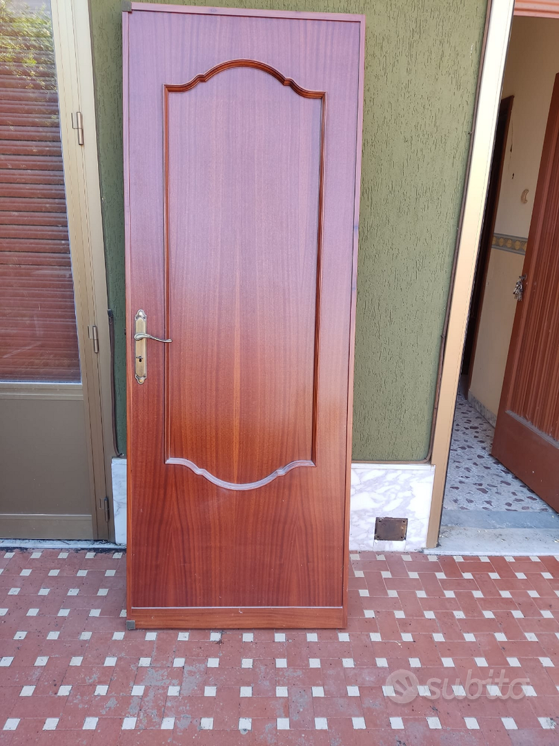 Porte in legno Arredamento e Casalinghi In vendita a Catania