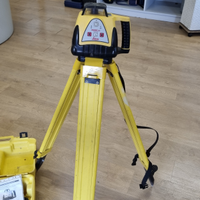 Laser rotante autolivellante Leica Rugby 100