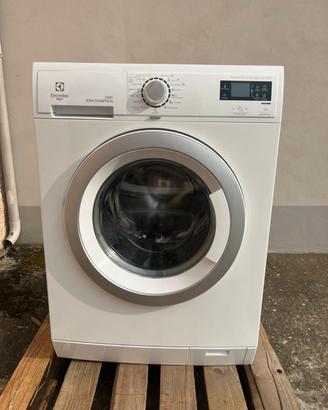 Lavatrice Electrolux usata
