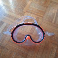 maschera nuoto e mare