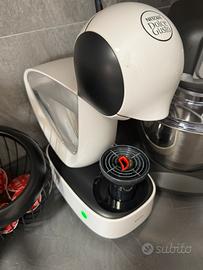 Macchinetta caffè Nescafe’ Dolce Gusto