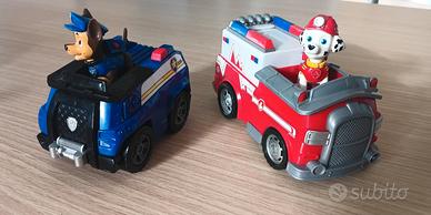 mezzi paw patrol con personaggi. Chase e Marshall 