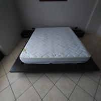 Letto tatami con contenitore e comodini integrati