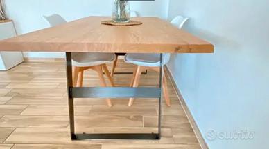 Tavolo in LEGNO MASSELLO