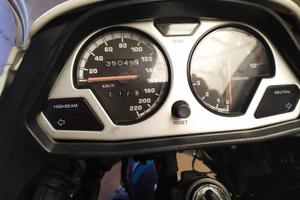 Yamaha 750 super tènèrè