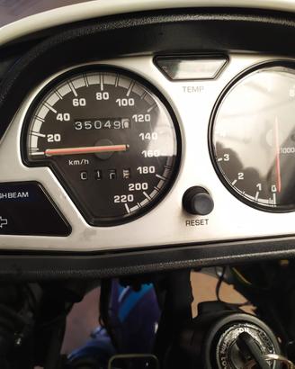 Yamaha 750 super tènèrè