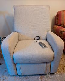 Poltrona elettrica "Poltrone & Sofà"