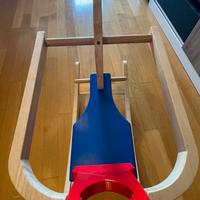 Cavallo a dondolo in legno