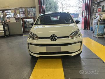 🔵Volkswagen e-Up