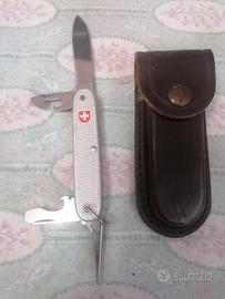 Victorinox wenger soldier 98