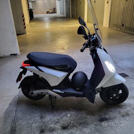 Scooter piaggio 1 active elettrico