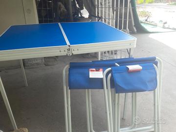 Tavolo D Pic Nic = Richiudibile + 4 Sedie