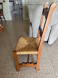 Sedie in legno massiccio
