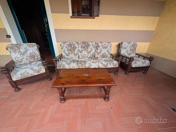 Salottino divano, 2 poltrone, tavolino in legno