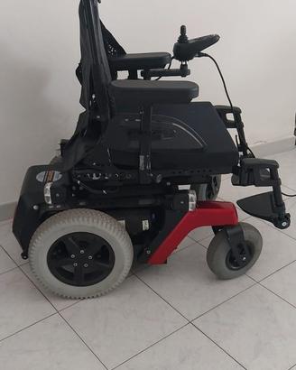 Carrozzina elettrica per disabili Ottobock Juvo B4