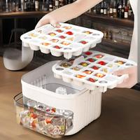 Vaschetta per cubetti di ghiaccio a doppio strato