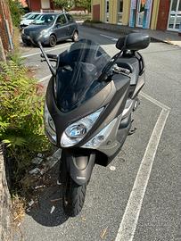 Tmax 500 del 2011