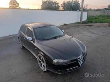 ALFA ROMEO 147 937 1.9 16V Q2 150CV -Ricambi