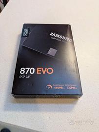 SSD Samsung 870 EVO da 500GB