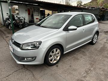 VOLKSWAGEN POLO 1.2 B - 2010
