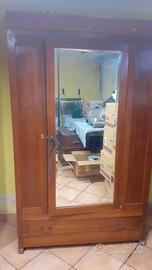 Armadio antico