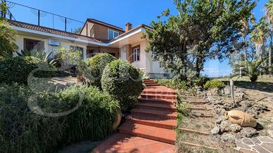 Villa o villino Pozzuoli [Cod. rif 3336915VRG]