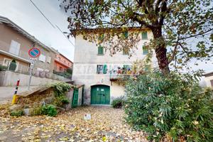 Porzione di casa a Pavullo nel Frignano 4 locali